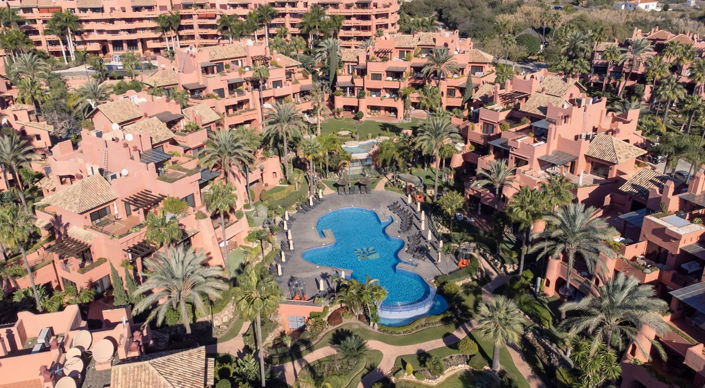 Image No.31-3 Bed Property for sale