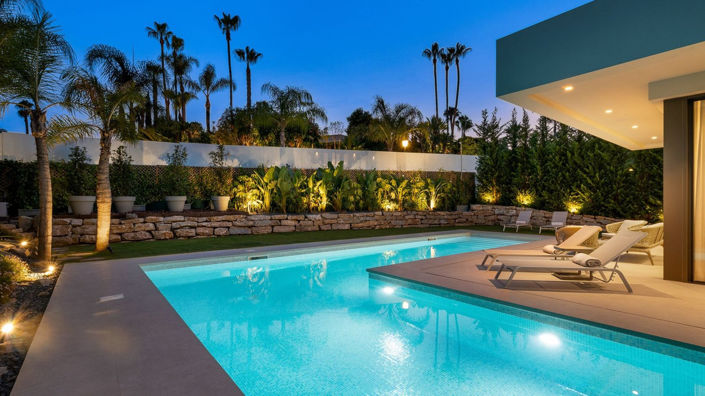 Image No.18-4 Bed Property for sale