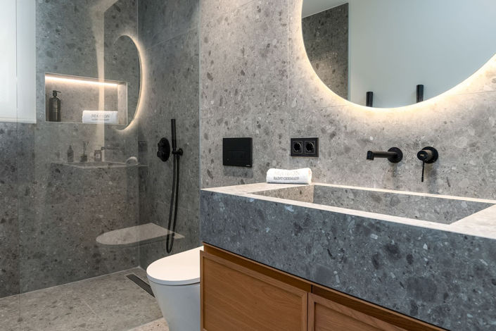 Image No.32-3 Bed Property for sale