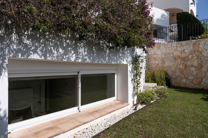 Image No.56-3 Bed Property for sale