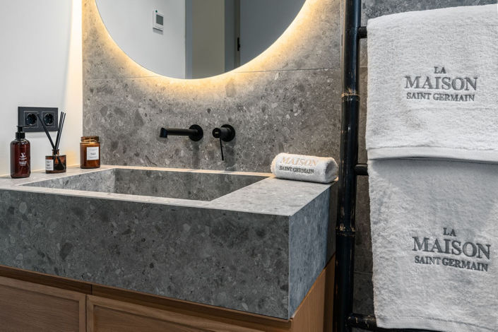 Image No.57-3 Bed Property for sale