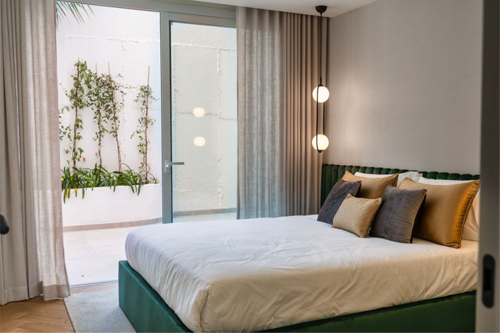 Image No.8-3 Bed Property for sale