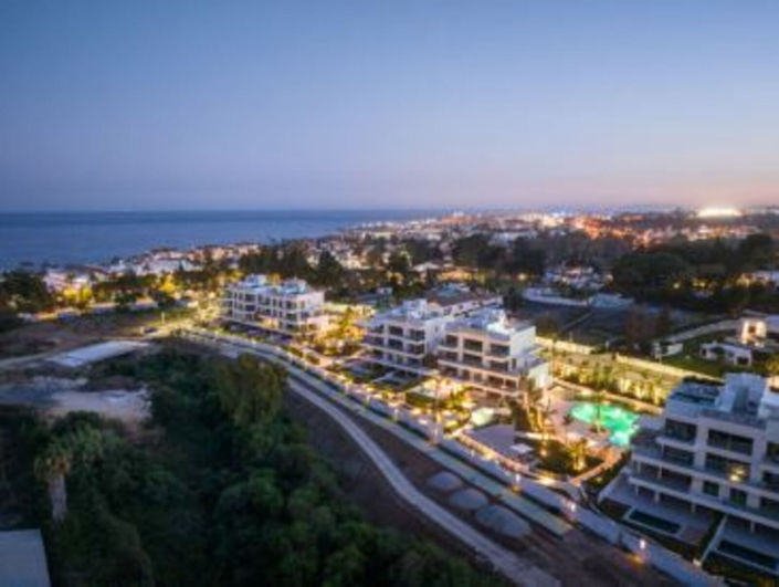 Image No.25-3 Bed Property for sale