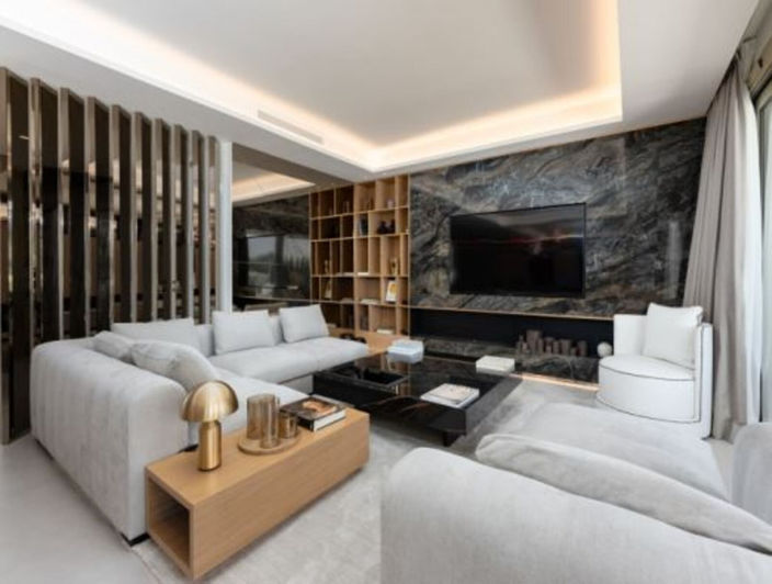 Image No.8-3 Bed Property for sale