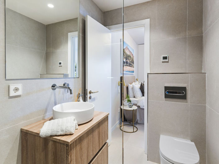 Image No.29-4 Bed Property for sale