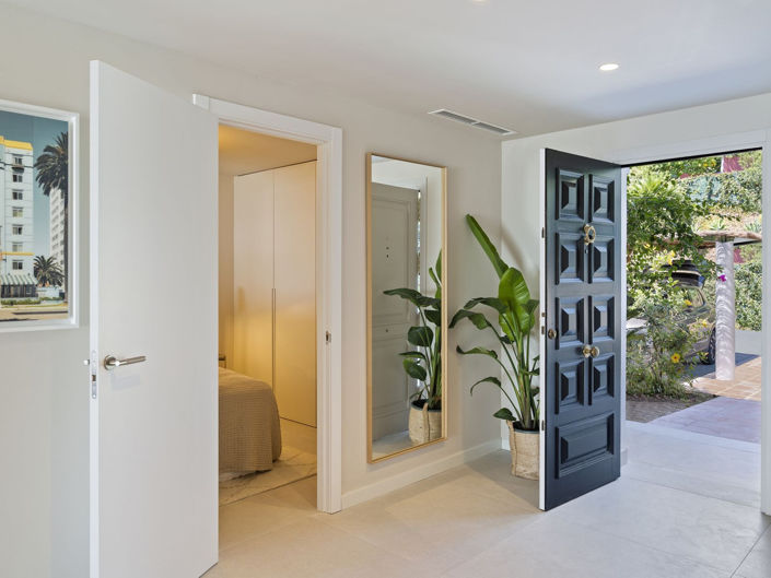 Image No.35-4 Bed Property for sale