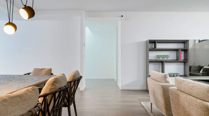 Image No.23-6 Bed Property for sale