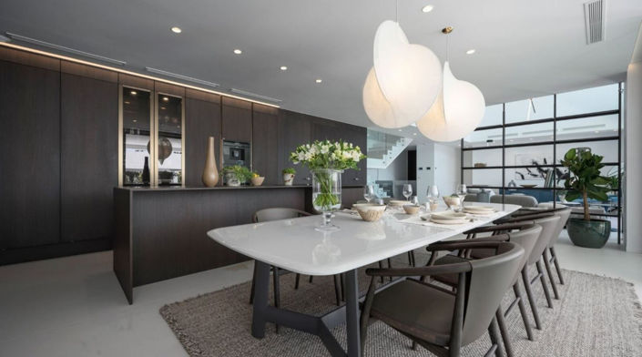 Image No.32-6 Bed Property for sale