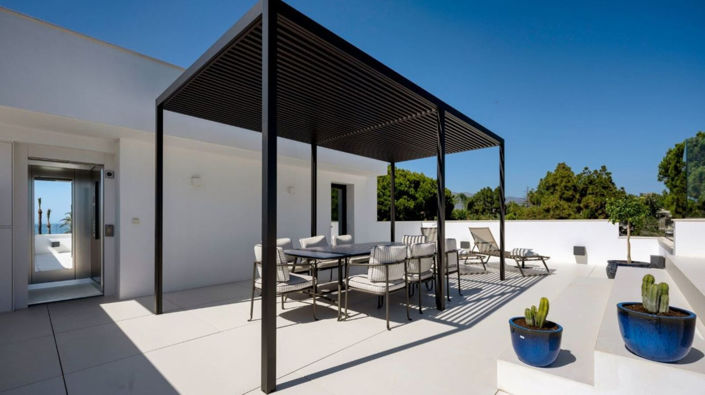 Image No.7-6 Bed Property for sale