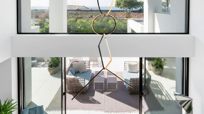 Image No.8-6 Bed Property for sale