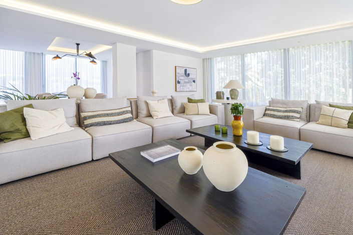 Image No.3-5 Bed Property for sale