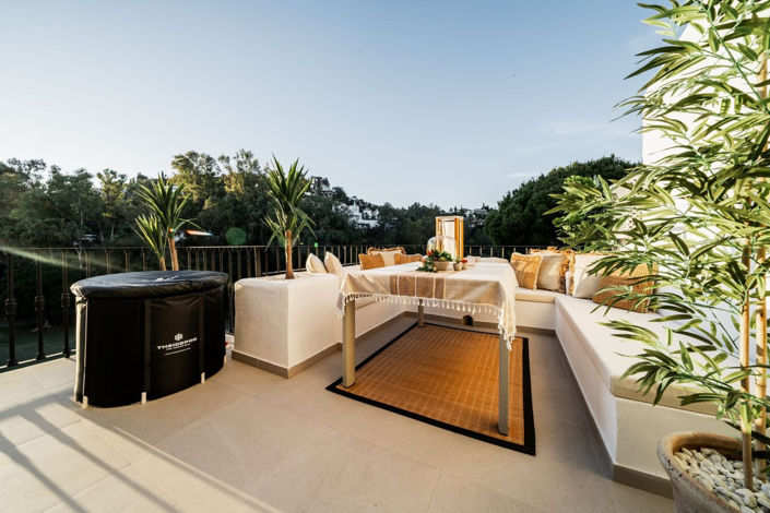 Image No.1-3 Bed Property for sale