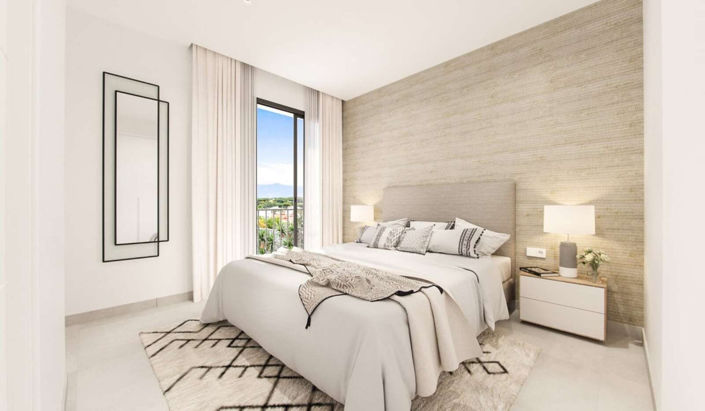 Image No.7-4 Bed Property for sale