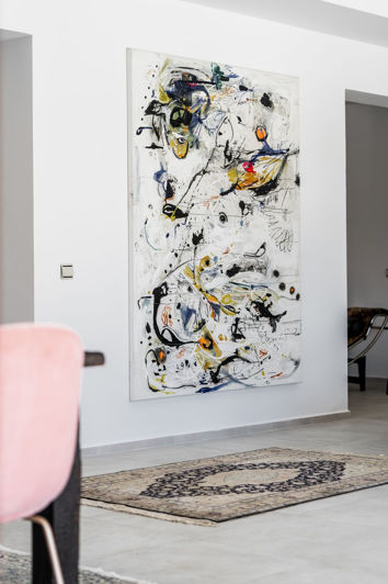 Image No.26-5 Bed Property for sale