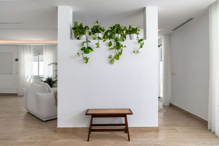 Image No.10-4 Bed Property for sale