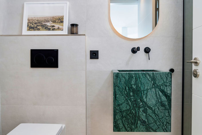 Image No.38-4 Bed Property for sale