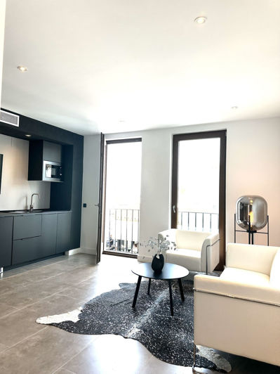 Image No.12-1 Bed Property for sale