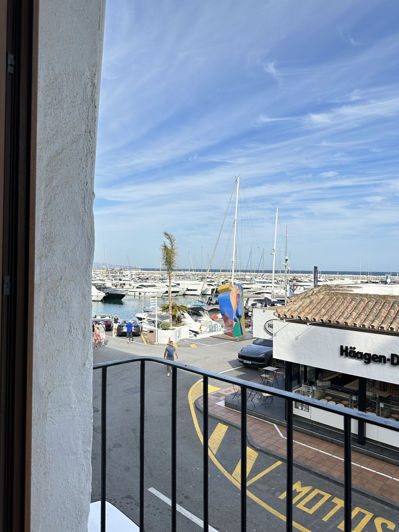 Image No.13-1 Bed Property for sale