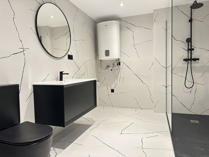 Image No.15-1 Bed Property for sale