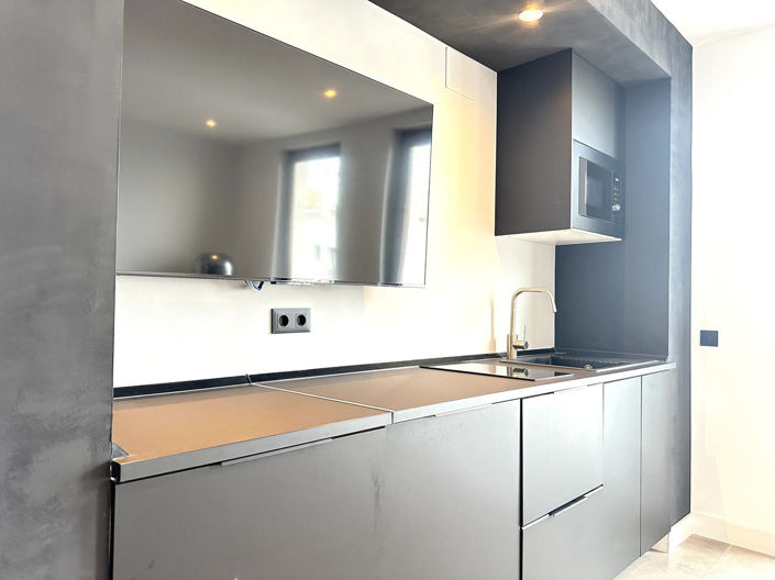 Image No.18-1 Bed Property for sale