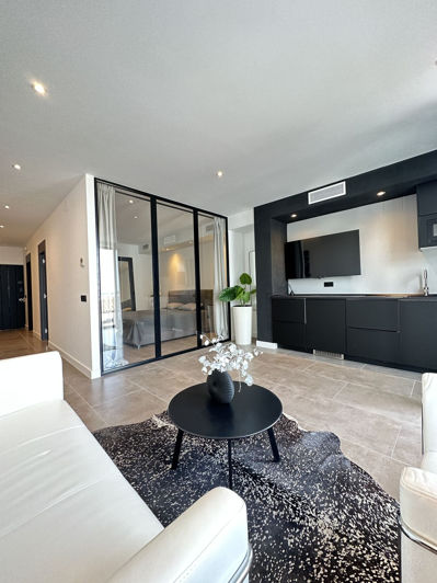 Image No.2-1 Bed Property for sale