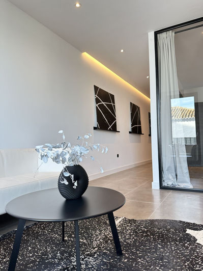 Image No.4-1 Bed Property for sale