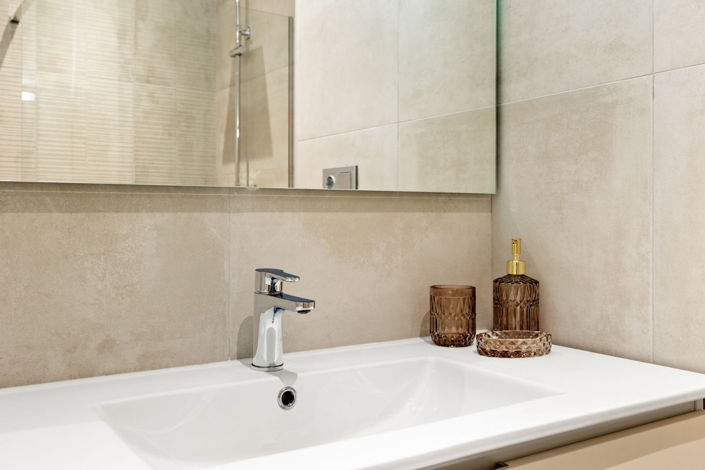 Image No.36-3 Bed Property for sale