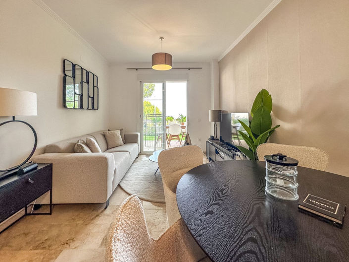 Image No.4-2 Bed Property for sale