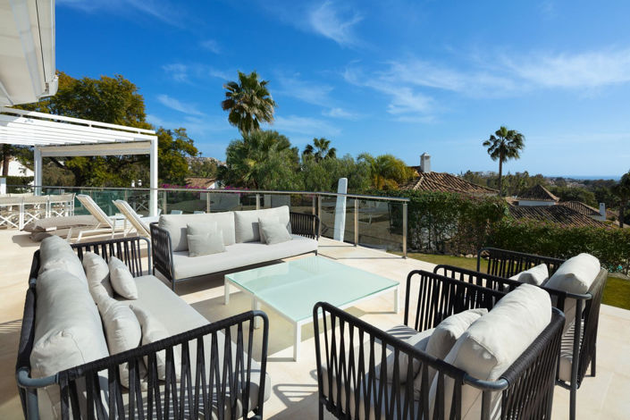 Image No.6-5 Bed Property for sale