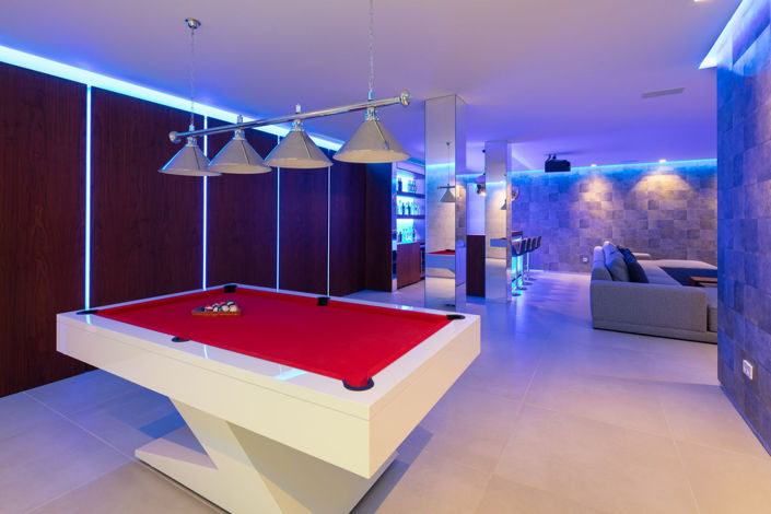 Image No.26-5 Bed Property for sale