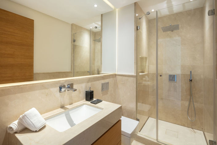 Image No.9-3 Bed Property for sale