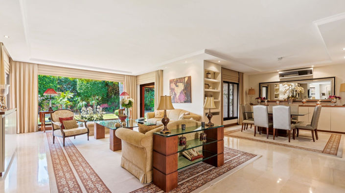 Image No.3-5 Bed Property for sale