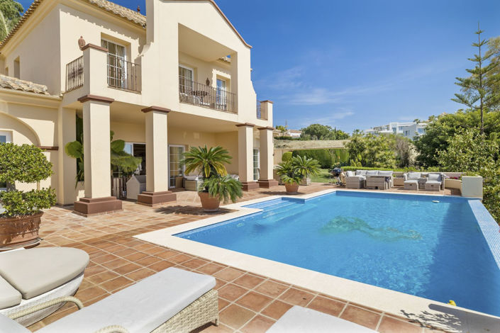 Image No.7-5 Bed Property for sale