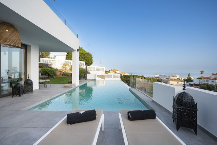 Image No.13-4 Bed Property for sale