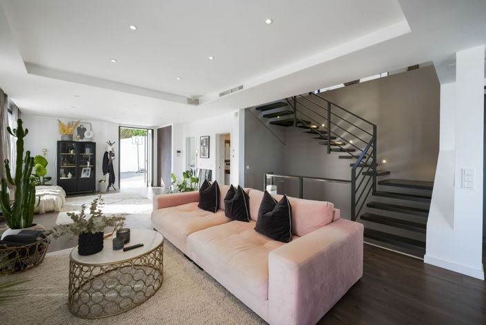 Image No.3-4 Bed Property for sale