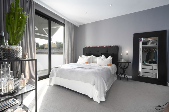 Image No.7-4 Bed Property for sale