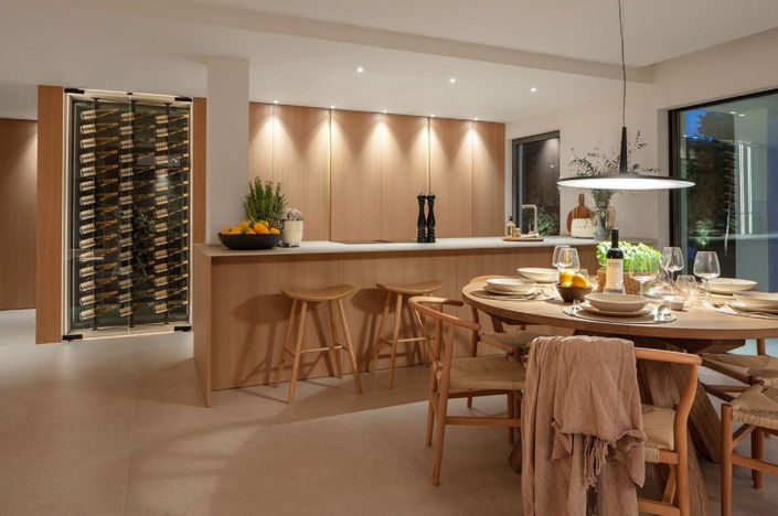 Image No.11-5 Bed Property for sale