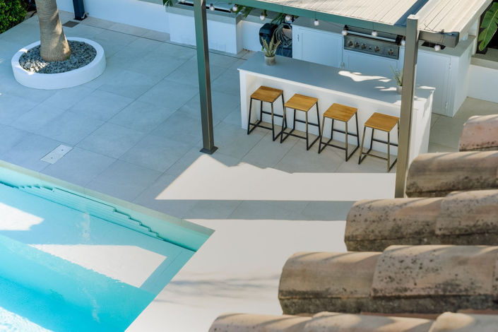 Image No.17-5 Bed Property for sale