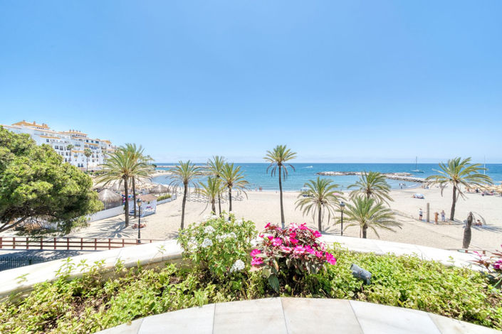 Image No.25-3 Bed Property for sale