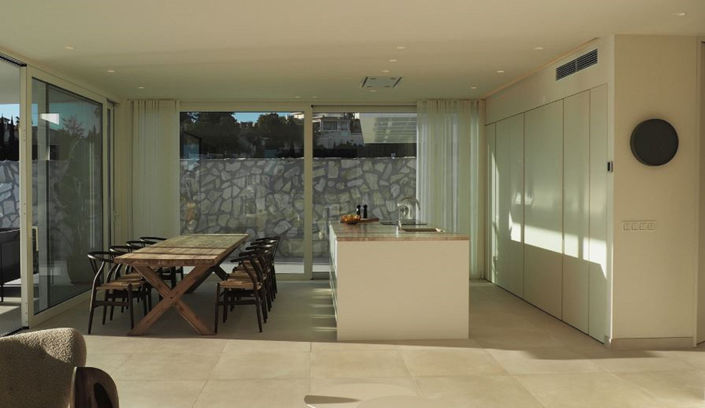 Image No.7-4 Bed Property for sale