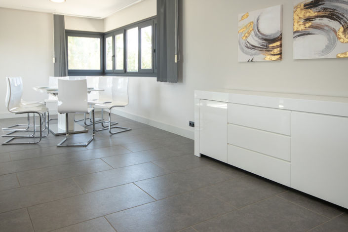 Image No.23-4 Bed Property for sale