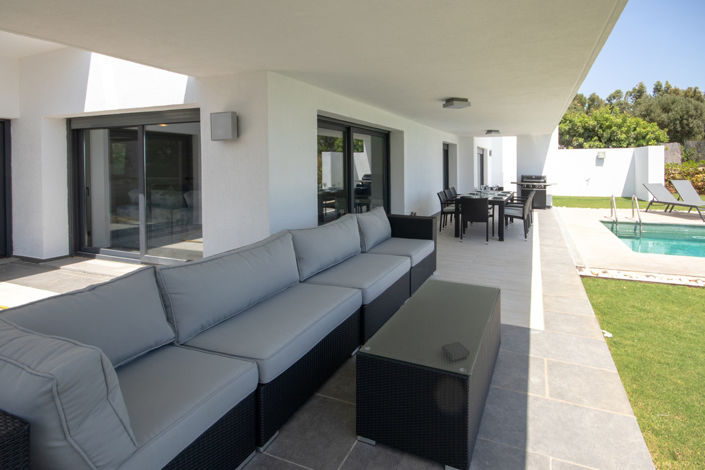 Image No.25-4 Bed Property for sale