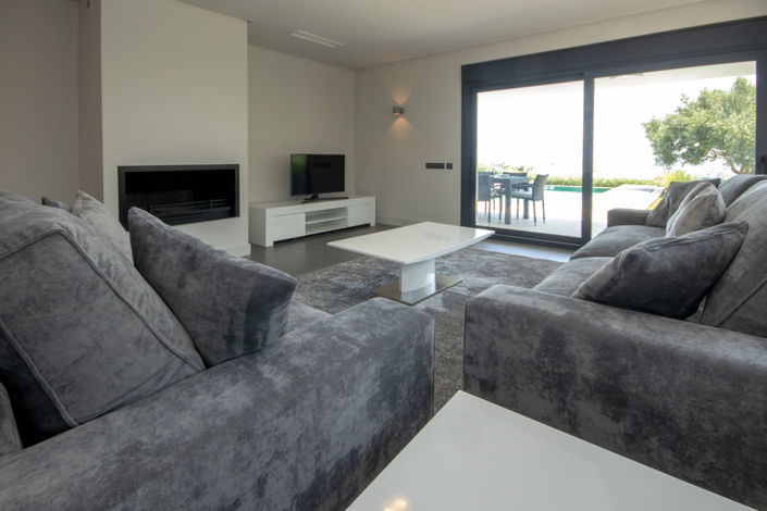 Image No.7-4 Bed Property for sale