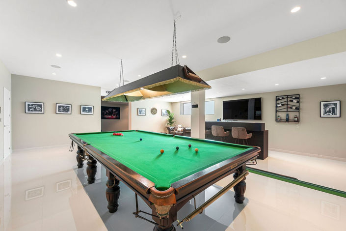 Image No.39-5 Bed Property for sale