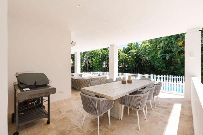 Image No.51-5 Bed Property for sale