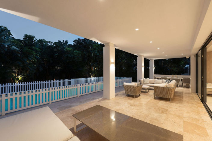 Image No.8-5 Bed Property for sale