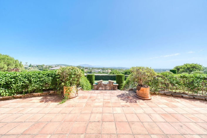 Image No.55-5 Bed Property for sale