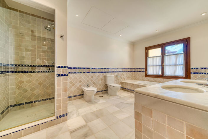 Image No.36-Propriété de 6 chambres à vendre à La Zagaleta