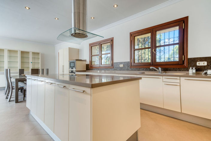 Image No.8-Propriété de 6 chambres à vendre à La Zagaleta