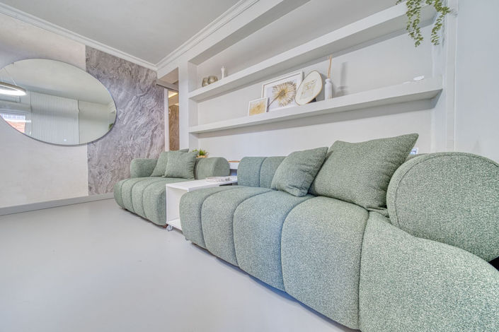 Image No.19-3 Bed Property for sale